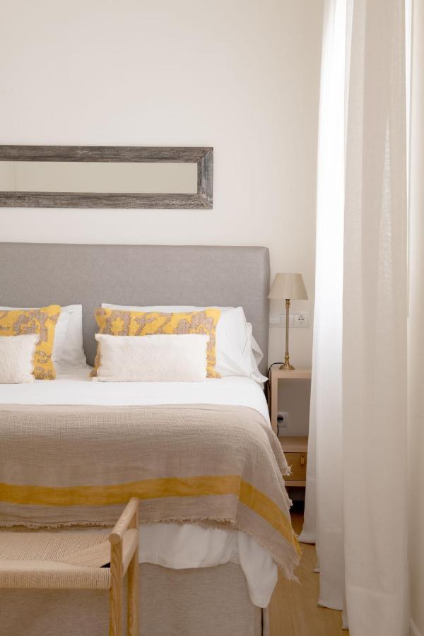 Plaza Nueva 2 Bedrooms & 2 Bathrooms Seville Luaran gambar